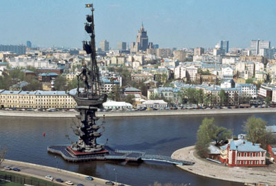 Памятник Петру I в Москве